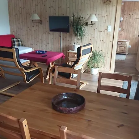 Meierhof Am In Dorf - Ruhige, Gemuetliche 2-zi-whg Mit Super Aussicht Auf Berge Und See! Apartment